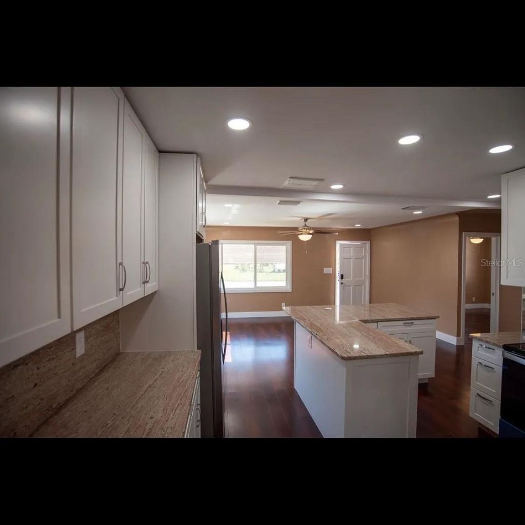 1329 34th Avenue N, Saint Petersburg, FL 33704 Photo