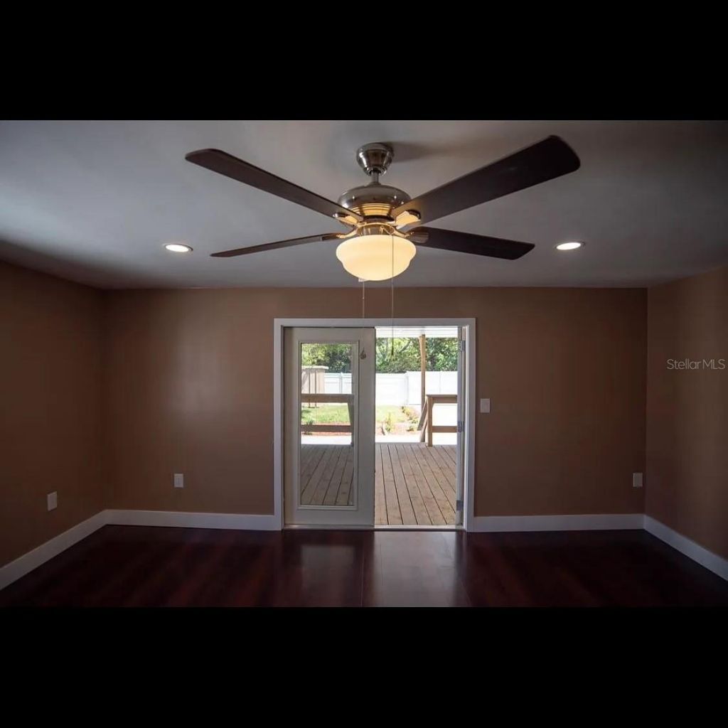 1329 34th Avenue N, Saint Petersburg, FL 33704 Photo