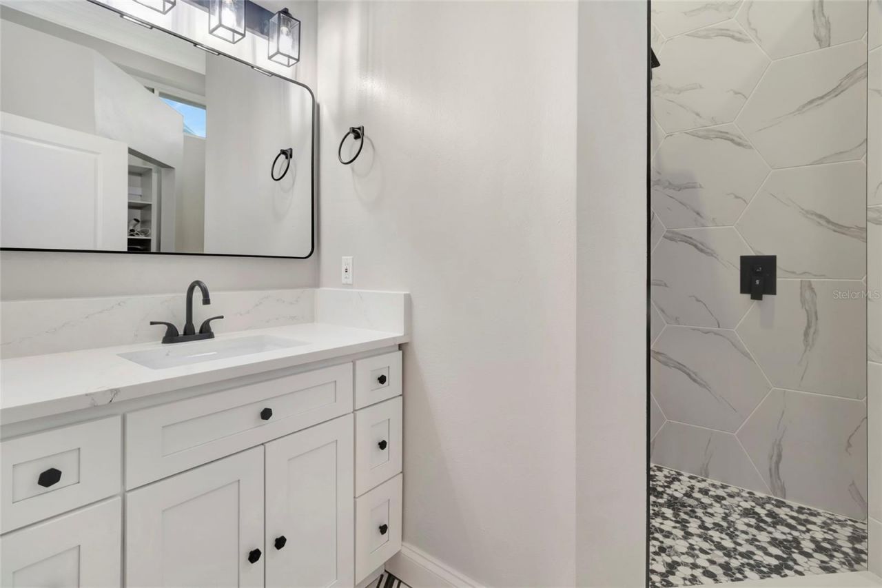 1215 Lakeshore Drive, Eustis, FL 32726 Photo