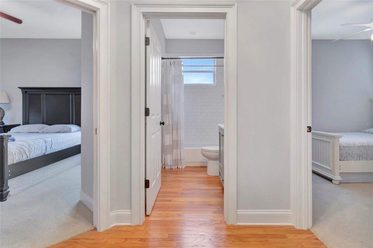 1215 Lakeshore Drive, Eustis, FL 32726 Photo