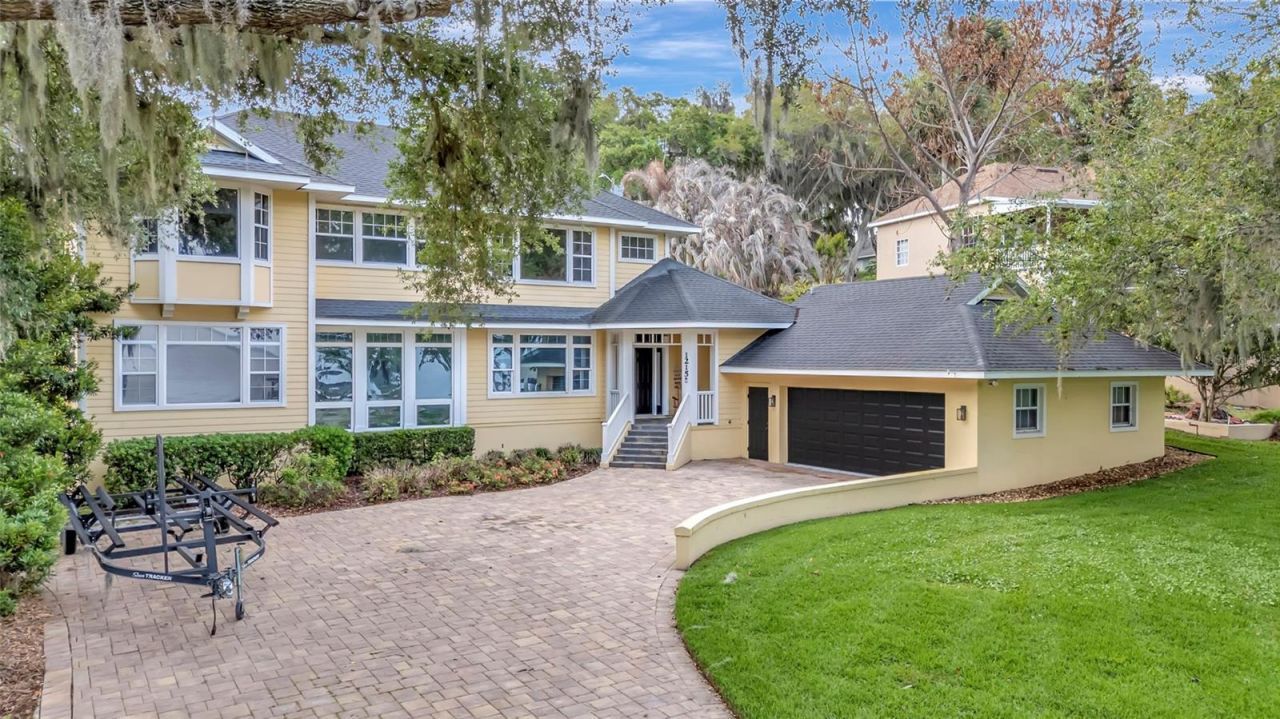 1215 Lakeshore Drive, Eustis, FL 32726 Photo