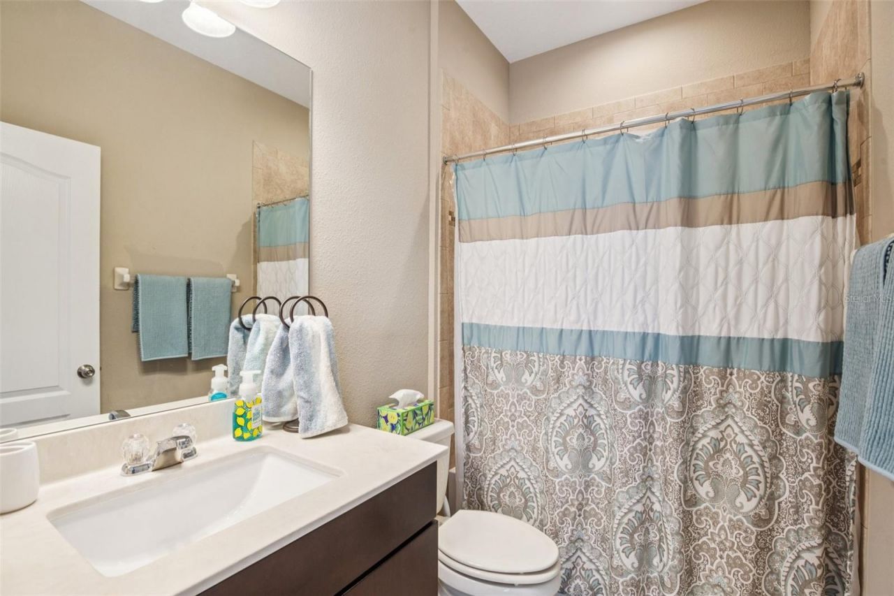 210 Dakota Hill Drive, Seffner, FL 33584 Photo