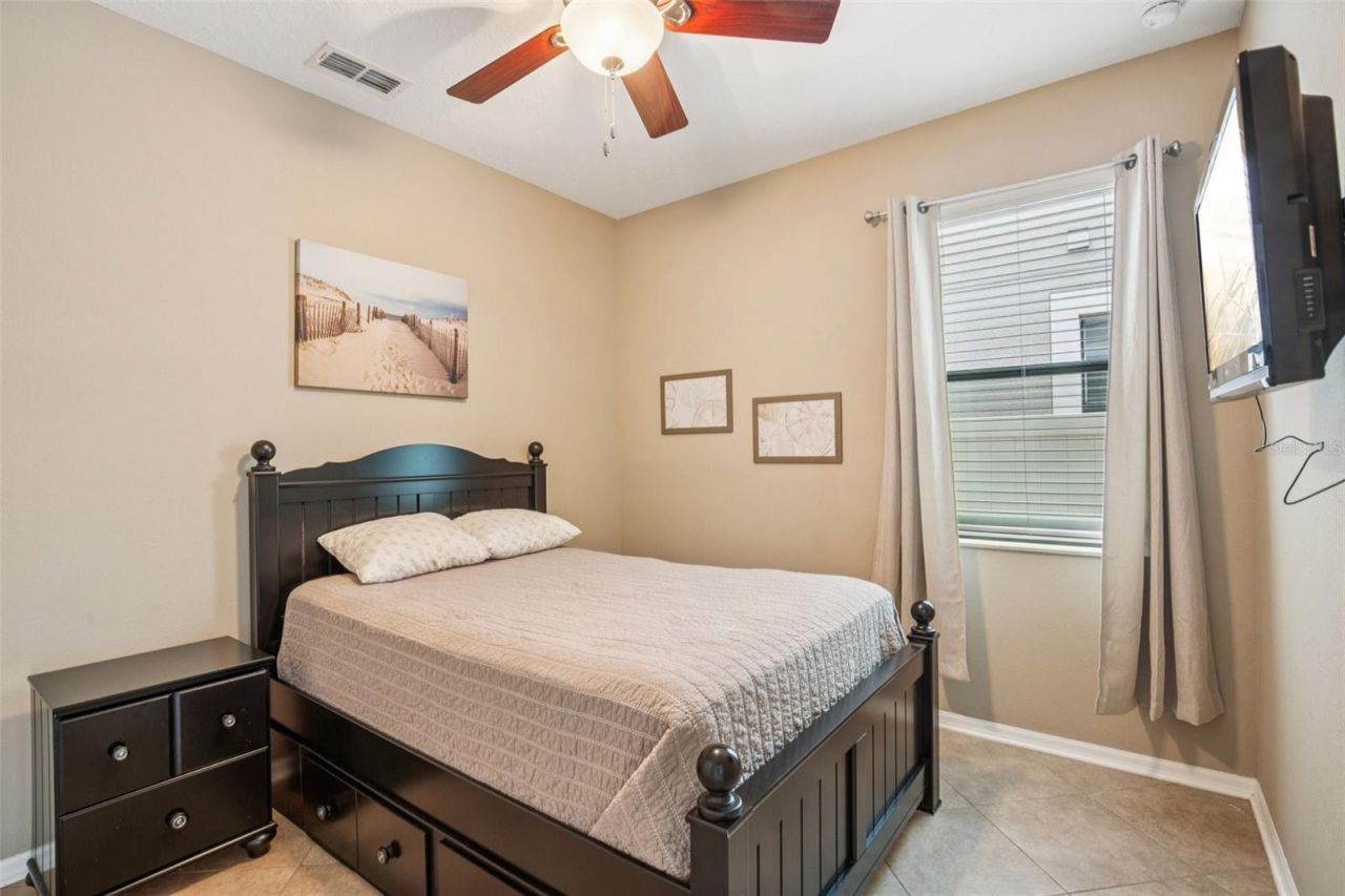 210 Dakota Hill Drive, Seffner, FL 33584 Photo