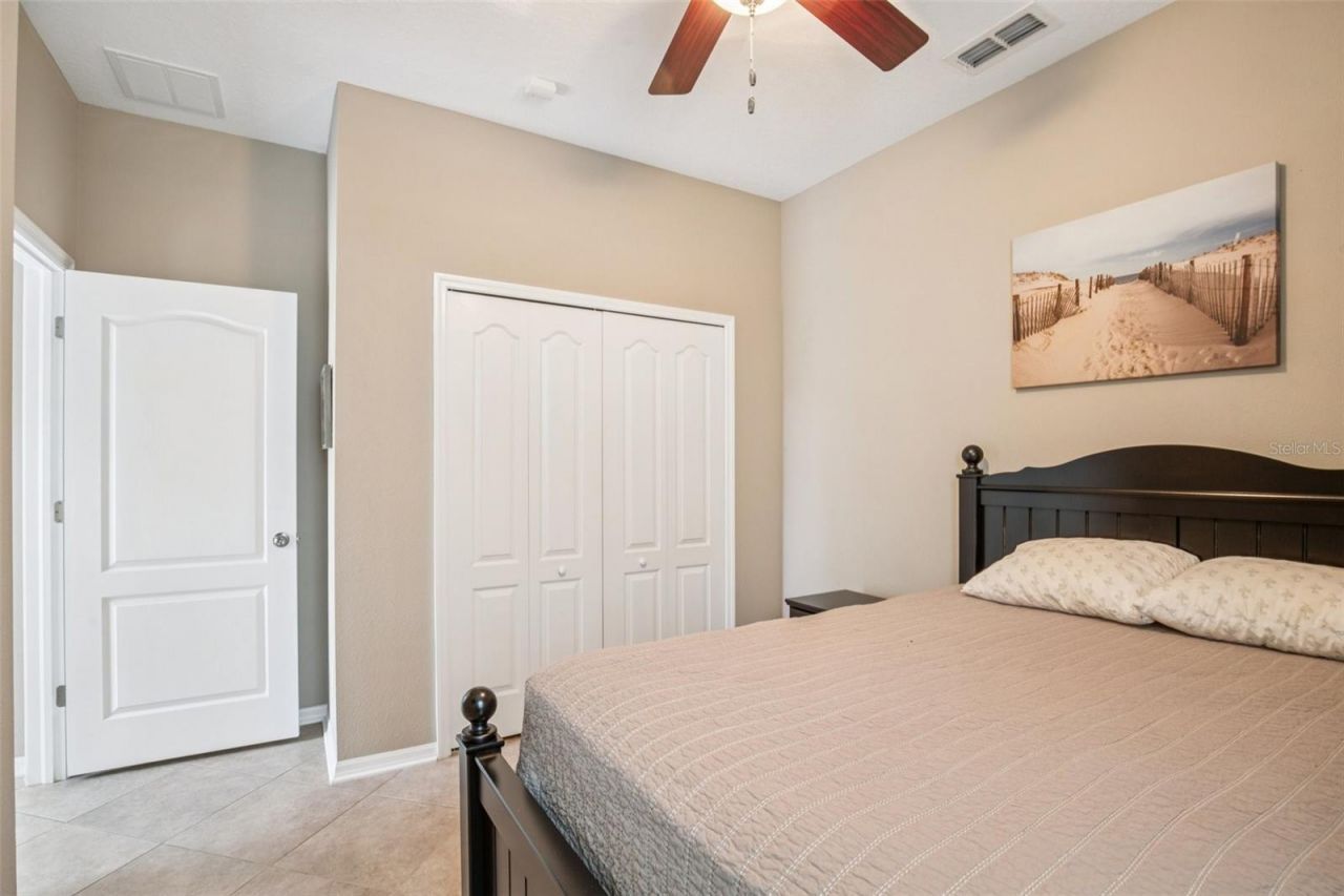 210 Dakota Hill Drive, Seffner, FL 33584 Photo