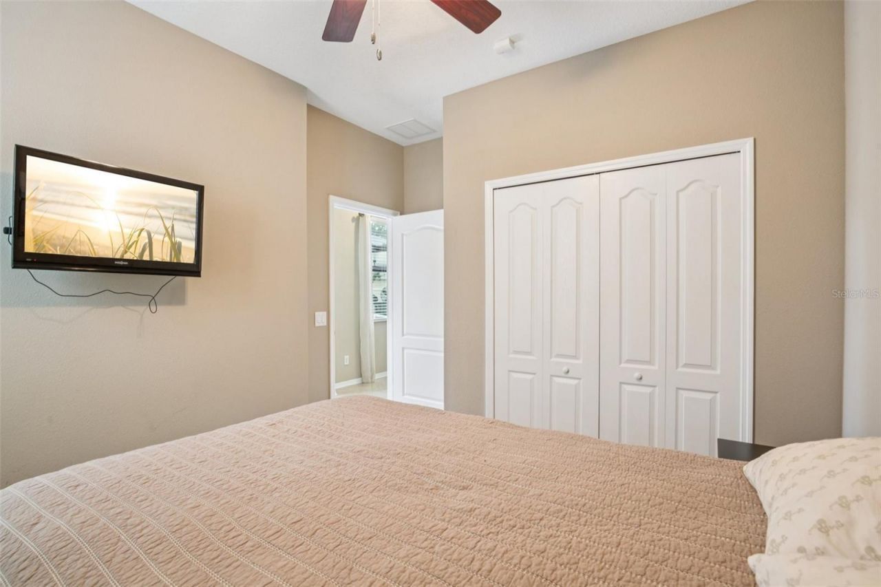 210 Dakota Hill Drive, Seffner, FL 33584 Photo