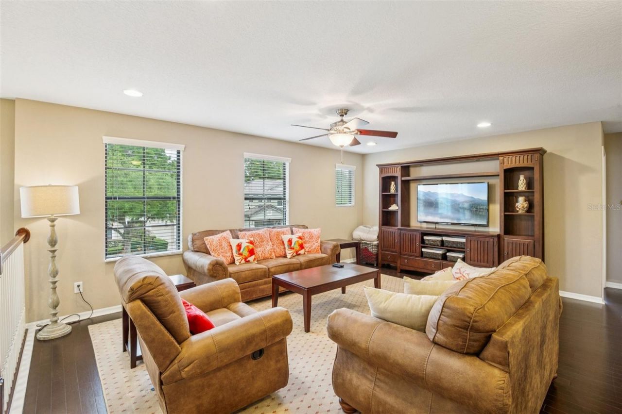 210 Dakota Hill Drive, Seffner, FL 33584 Photo