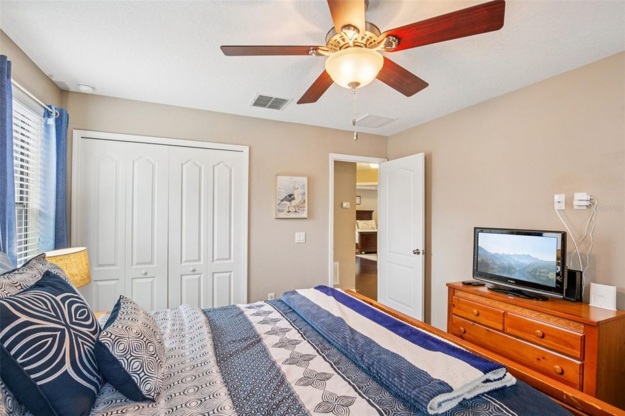 210 Dakota Hill Drive, Seffner, FL 33584 Photo