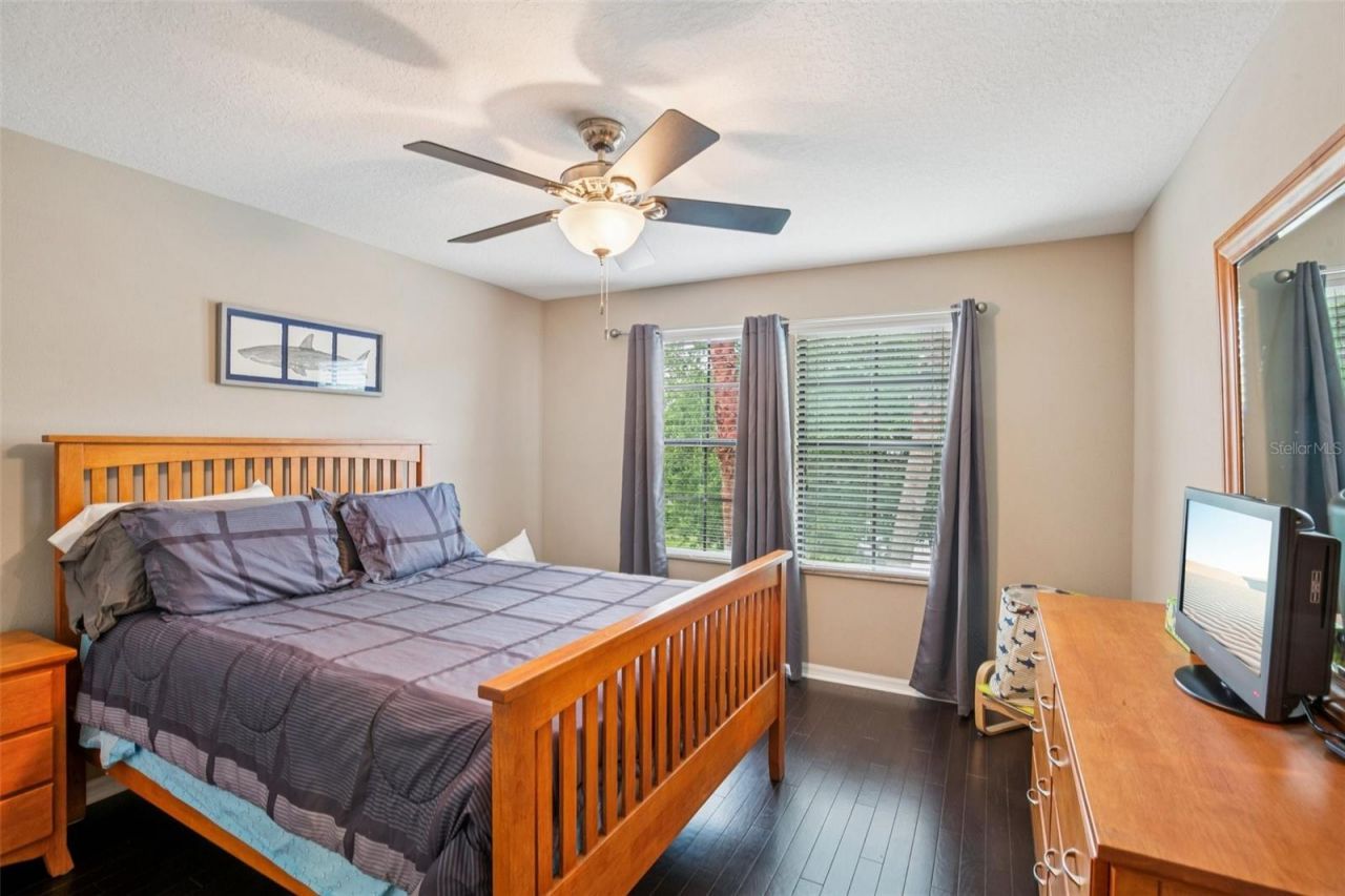 210 Dakota Hill Drive, Seffner, FL 33584 Photo