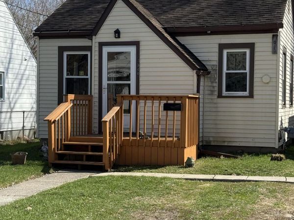 3540 Jewell Avenue, Lansing, MI 48910