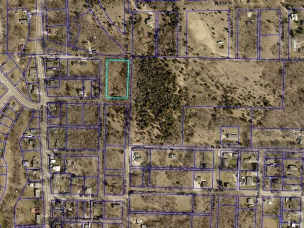 700 Amanda St., Sioux City, IA 51103