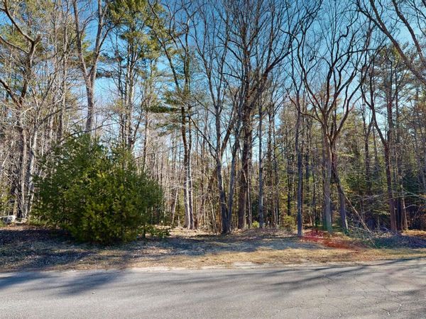 1890 Pownal Road , Auburn, ME 04210