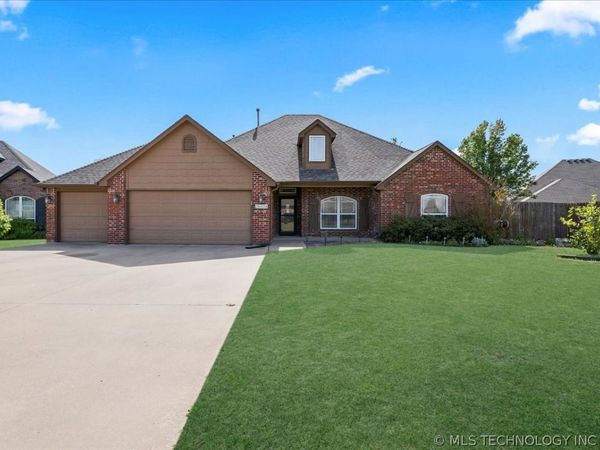 26434 Hann Drive, Claremore, OK 74019