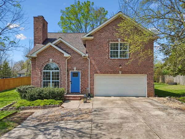 971 Clemmons Rd , Mount Juliet, TN 37122