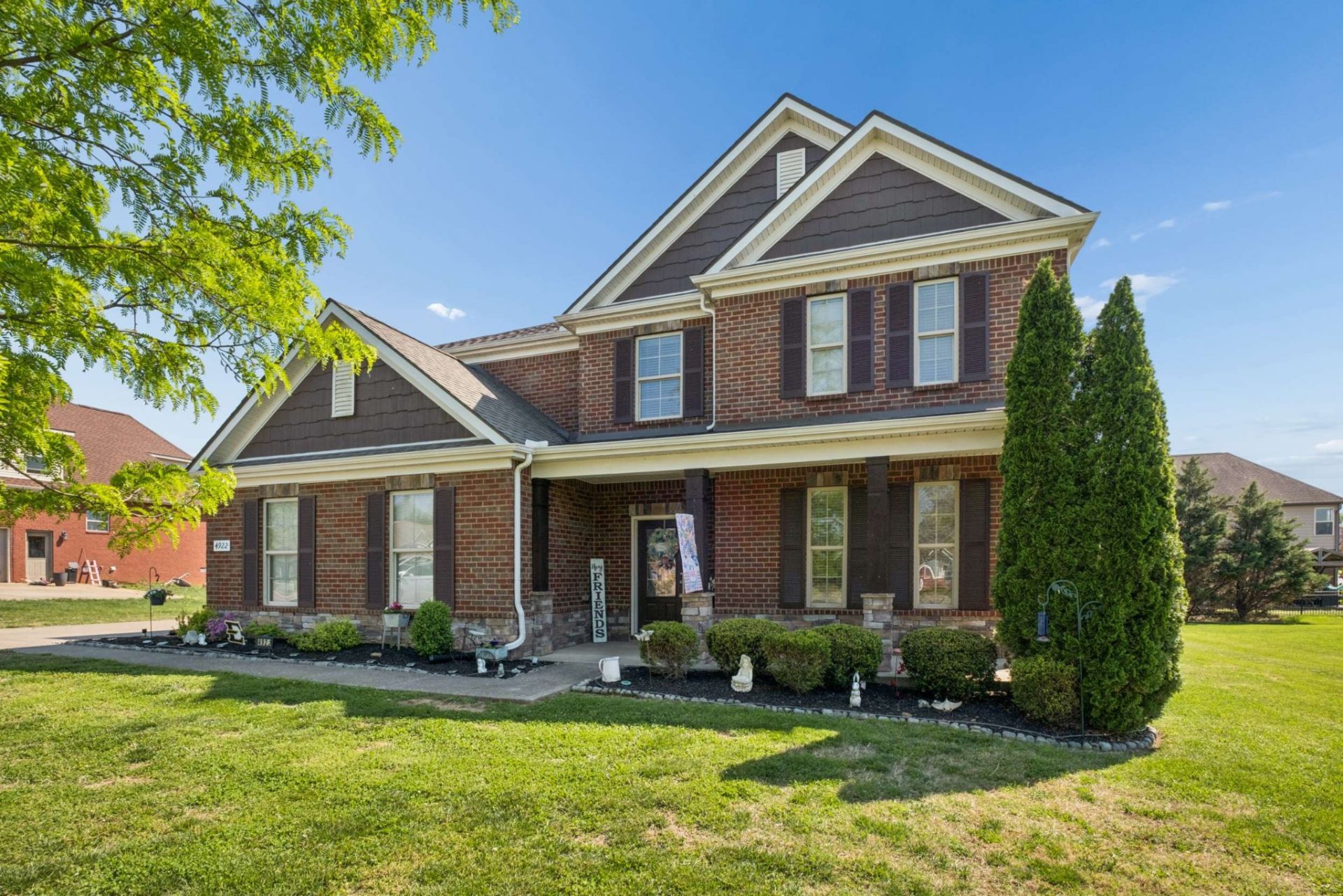 4922 General Eisenhower Dr, Murfreesboro, TN 37129 Main Photo