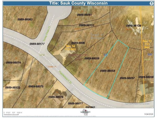 PEBBLE BEACH DRIVE, Wisconsin Dells, WI 53965