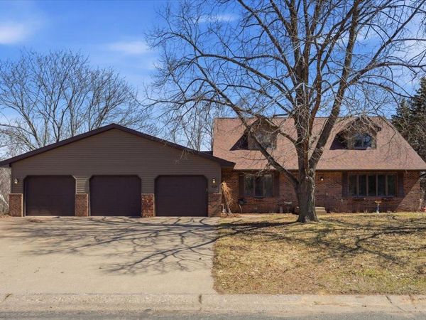 1299 Parkview Drive, New Richmond, WI 54017