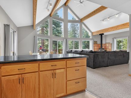 120 Top Of The West Drive, Lake Almanor, CA 96020 Photo