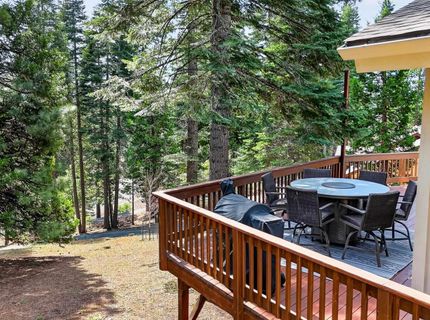 120 Top Of The West Drive, Lake Almanor, CA 96020 Photo