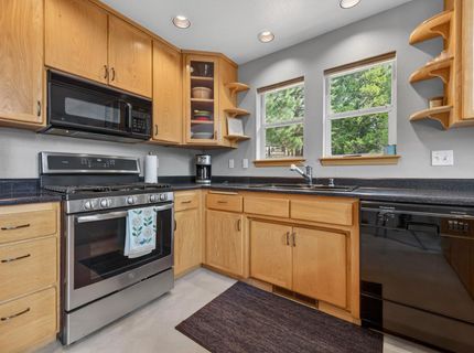 120 Top Of The West Drive, Lake Almanor, CA 96020 Photo