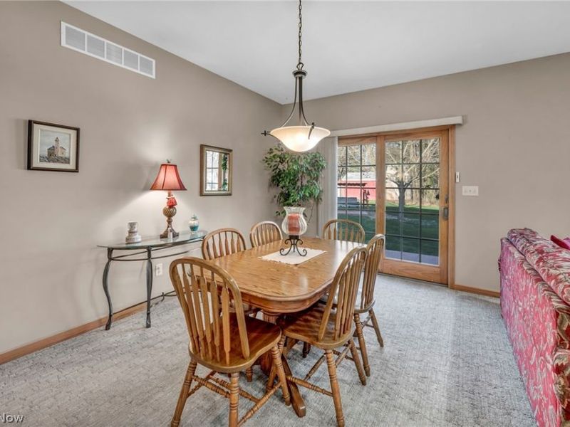 174 Circle Drive, Doylestown, OH 44230 Photo 12