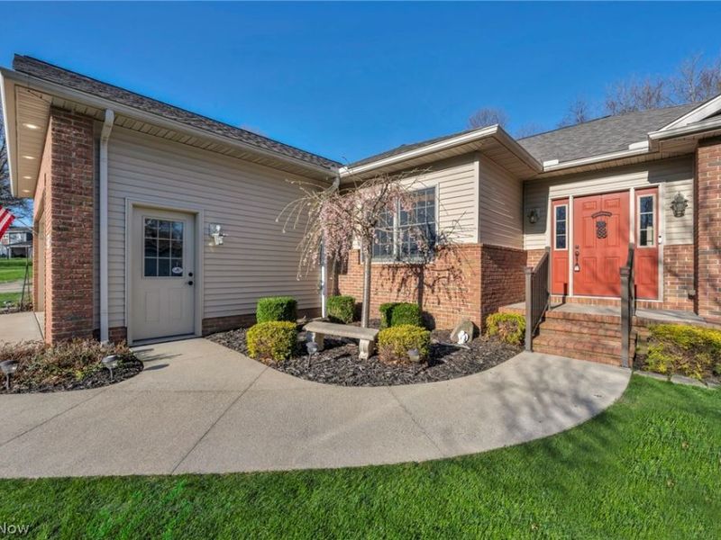 174 Circle Drive, Doylestown, OH 44230 Photo 6