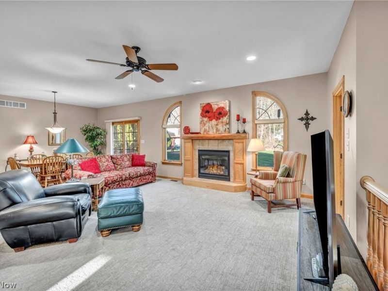 174 Circle Drive, Doylestown, OH 44230 Photo 9