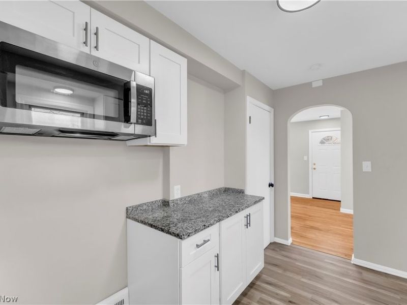 3802 Park Drive, Parma, OH 44134 Photo 10