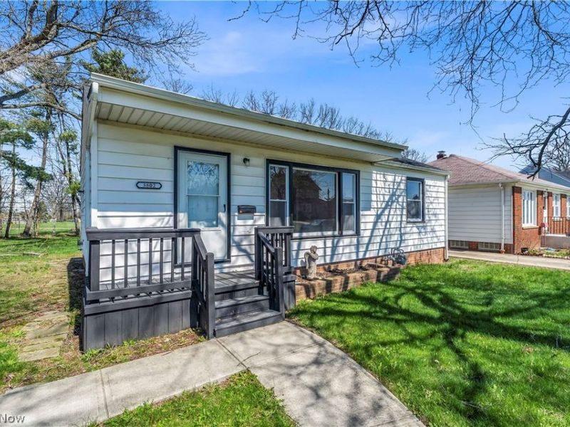 3802 Park Drive, Parma, OH 44134 Photo 2