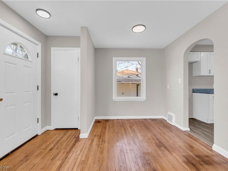 3802 Park Drive, Parma, OH 44134 Photo 5