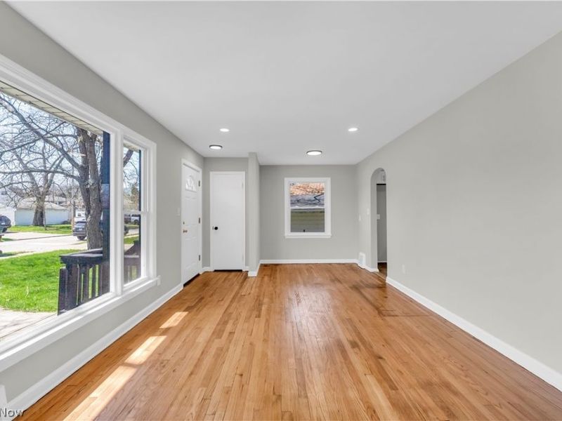 3802 Park Drive, Parma, OH 44134 Photo 6