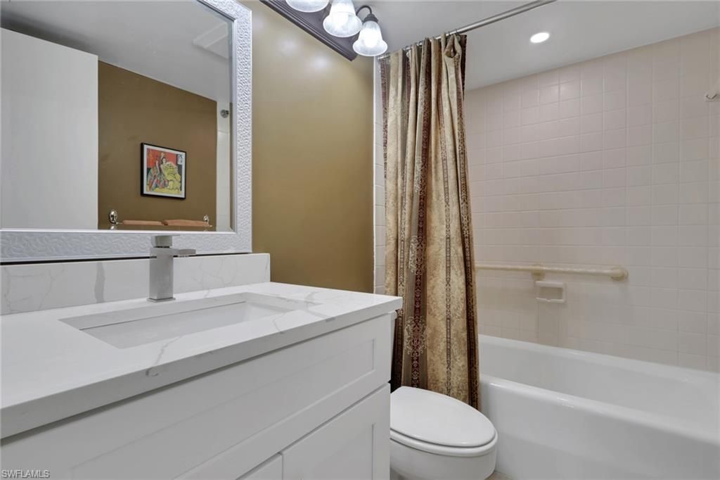 4396 Bowsprit Ct, Unit 2A, Fort Myers, FL 33919 Photo