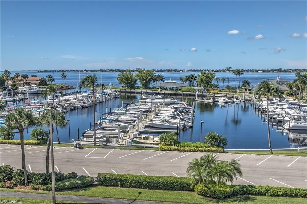 4396 Bowsprit Ct, Unit 2A, Fort Myers, FL 33919 Photo