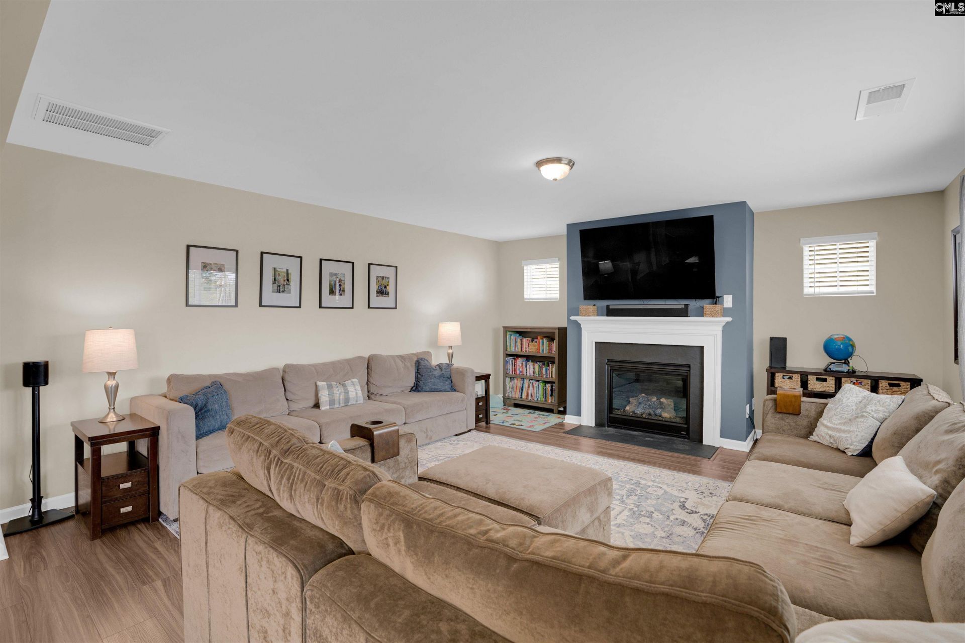 310 Ollivander Lane  Photo 17