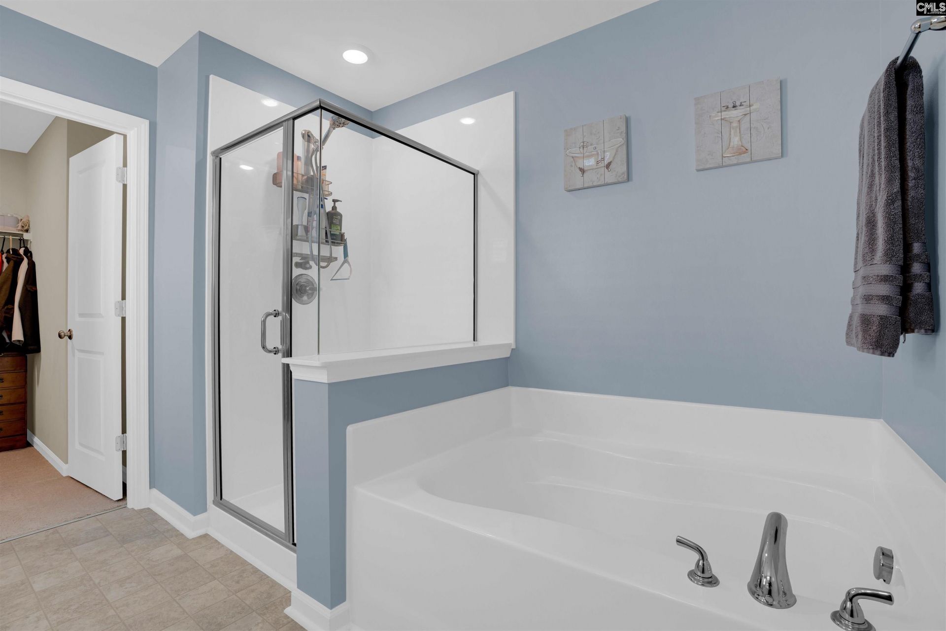 310 Ollivander Lane  Photo 28