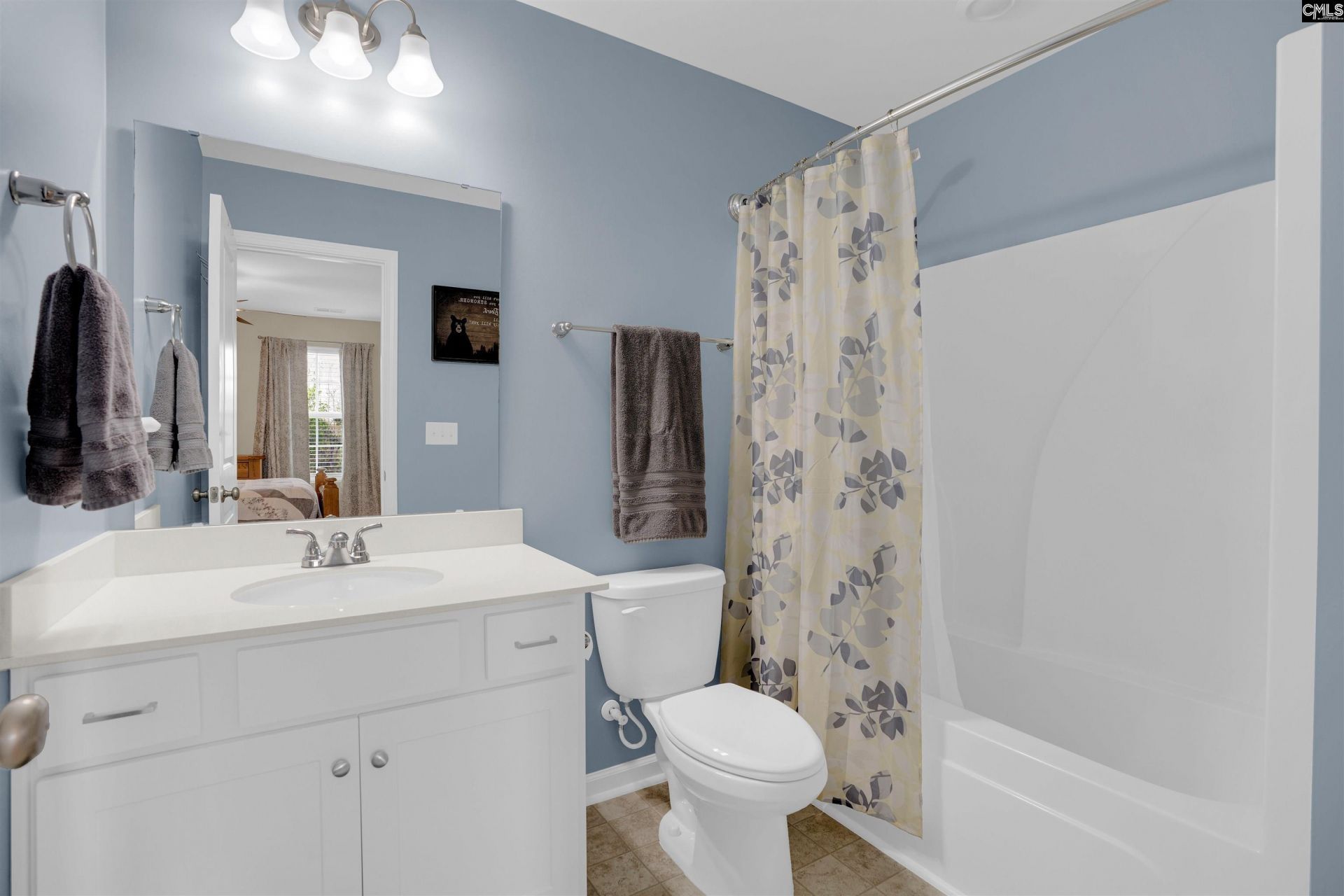 310 Ollivander Lane  Photo 37