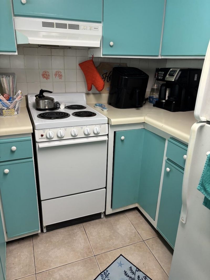 5905 S Kings Hwy. Photo 7