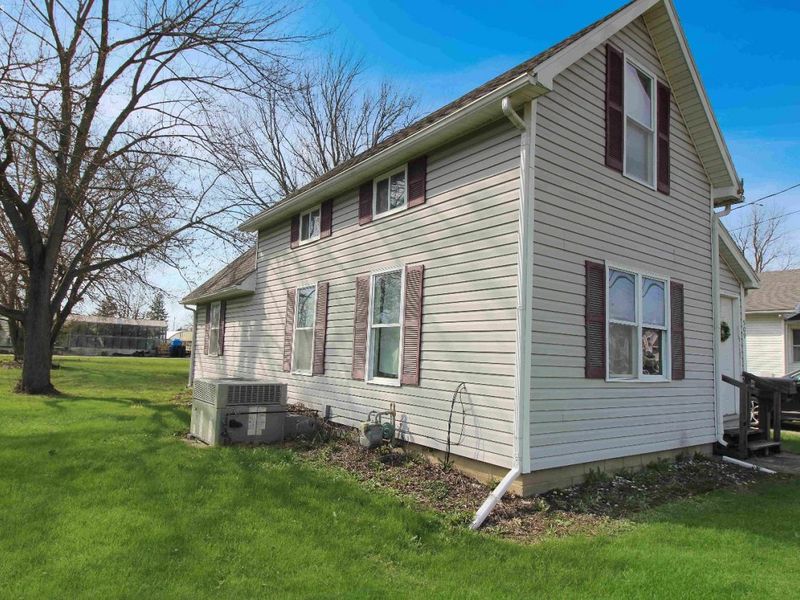 509 N Locust Street, Oak Harbor, OH 43449 Photo 23