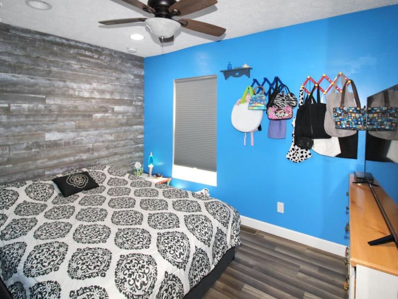 509 N Locust Street, Oak Harbor, OH 43449 Photo 3