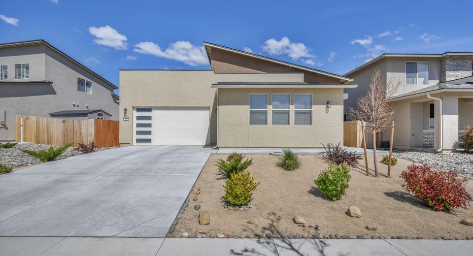 353 Radiant Drive, Carson City, NV 89705 Photo