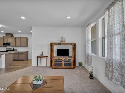 353 Radiant Drive, Carson City, NV 89705 Photo