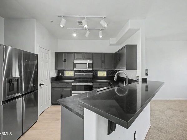 22125 N 29TH Avenue, Unit 142, Phoenix, AZ 85027