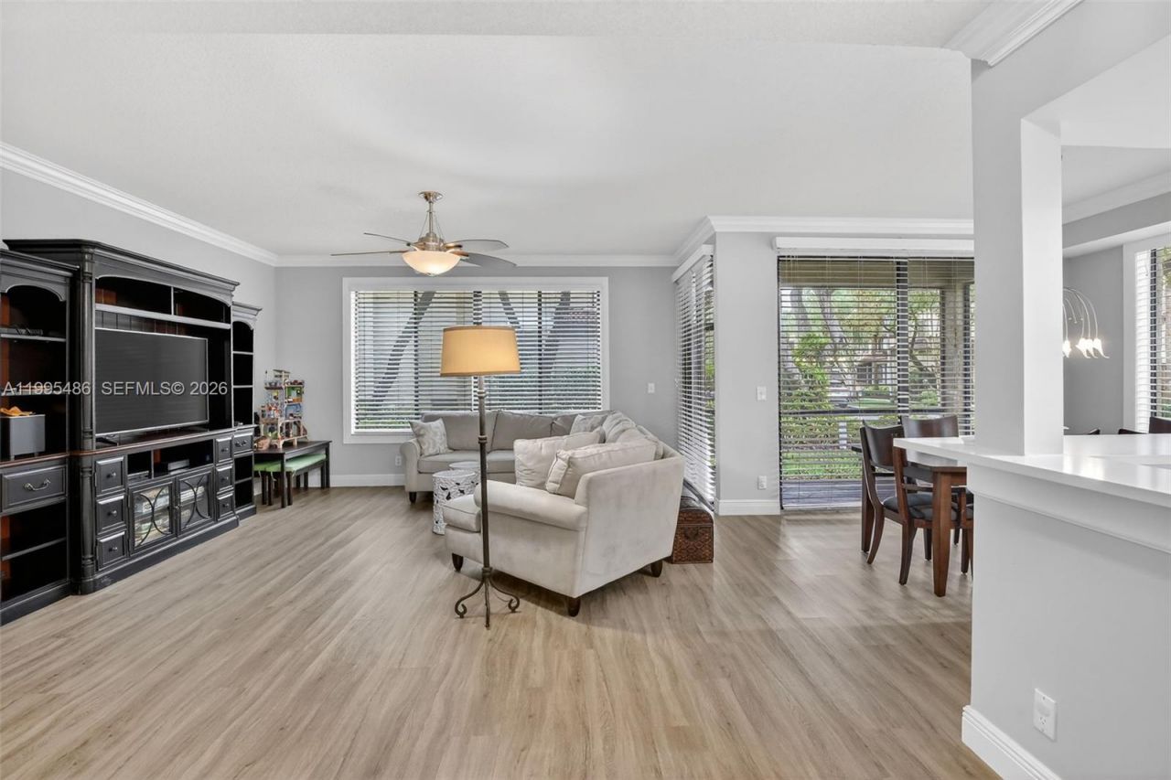 10517 NW 10th St , Unit B-131, Plantation, FL 33322 Photo