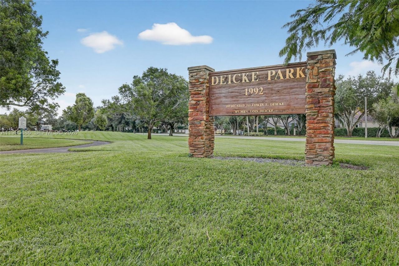 10517 NW 10th St , Unit B-131, Plantation, FL 33322 Photo