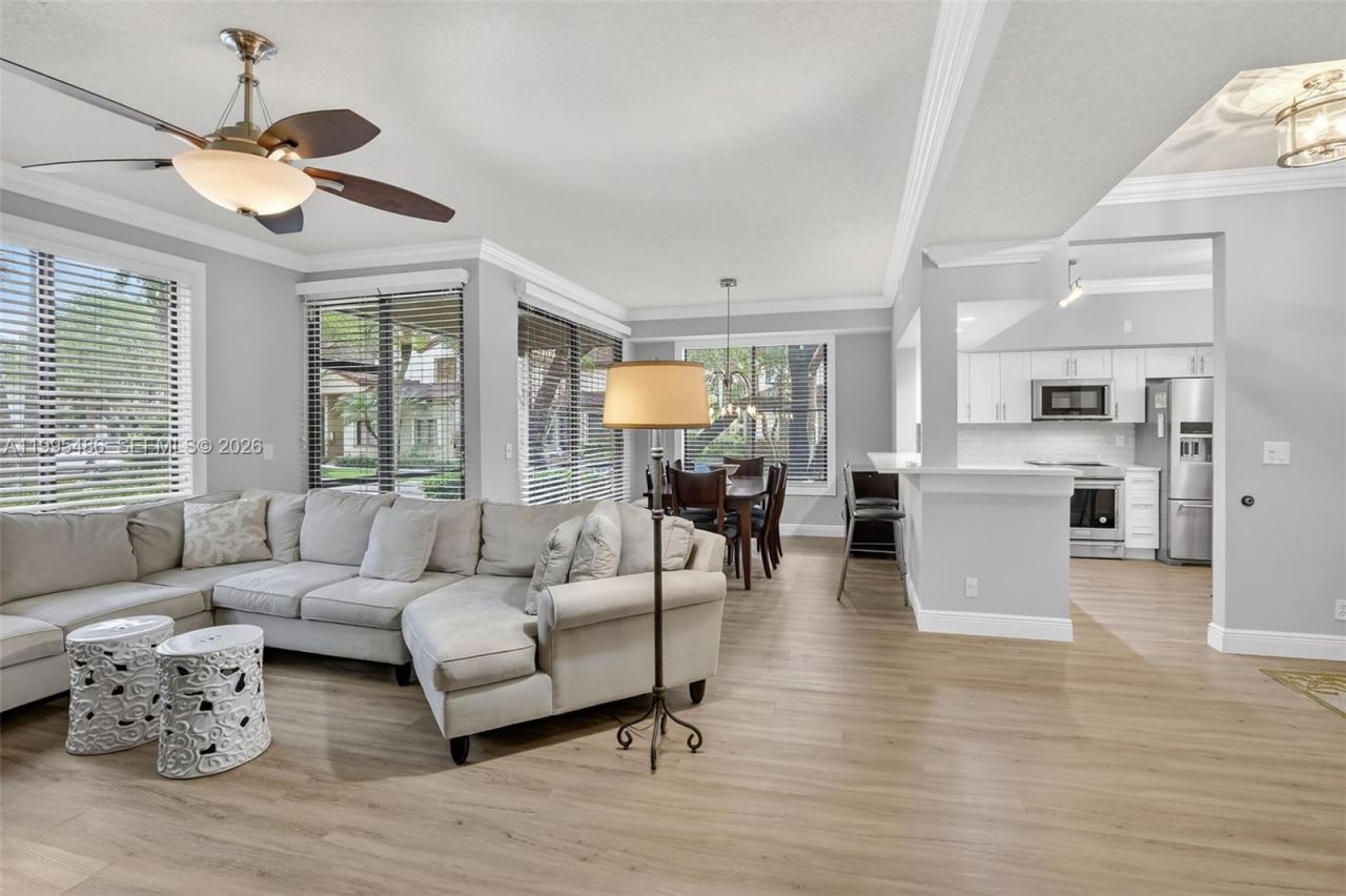 10517 NW 10th St , Unit B-131, Plantation, FL 33322 Photo