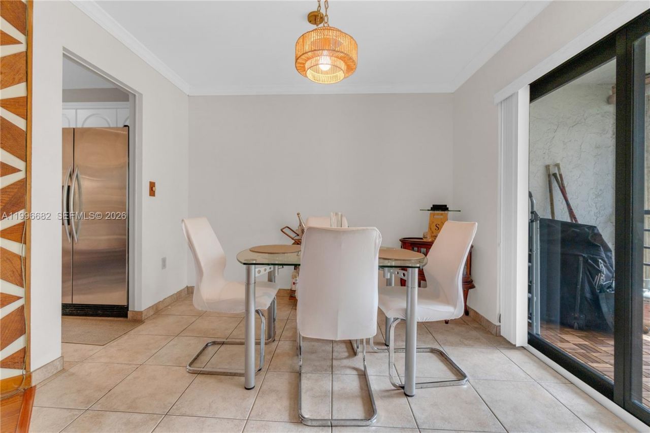 6755 W Broward Blvd, Unit 405, Plantation, FL 33317 Photo