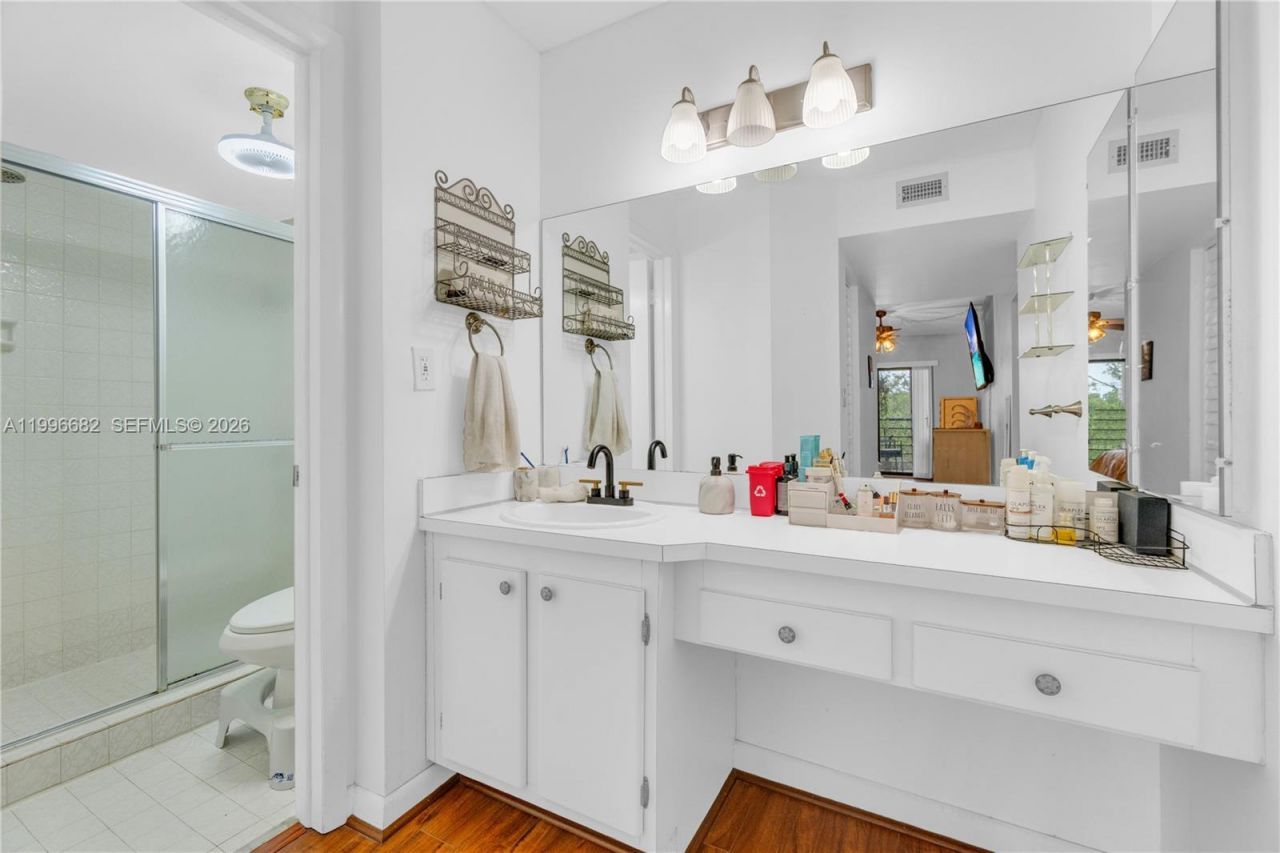 6755 W Broward Blvd, Unit 405, Plantation, FL 33317 Photo