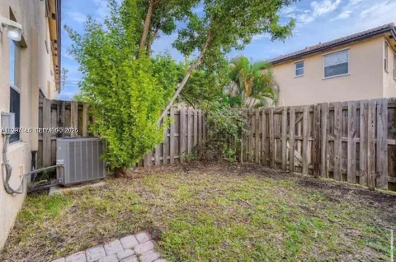 9125 SW 227th St , Unit 1, Cutler Bay, FL 33190 Photo