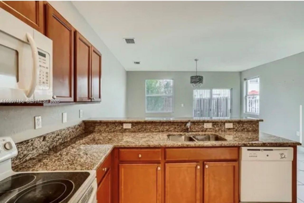 9125 SW 227th St , Unit 1, Cutler Bay, FL 33190 Photo