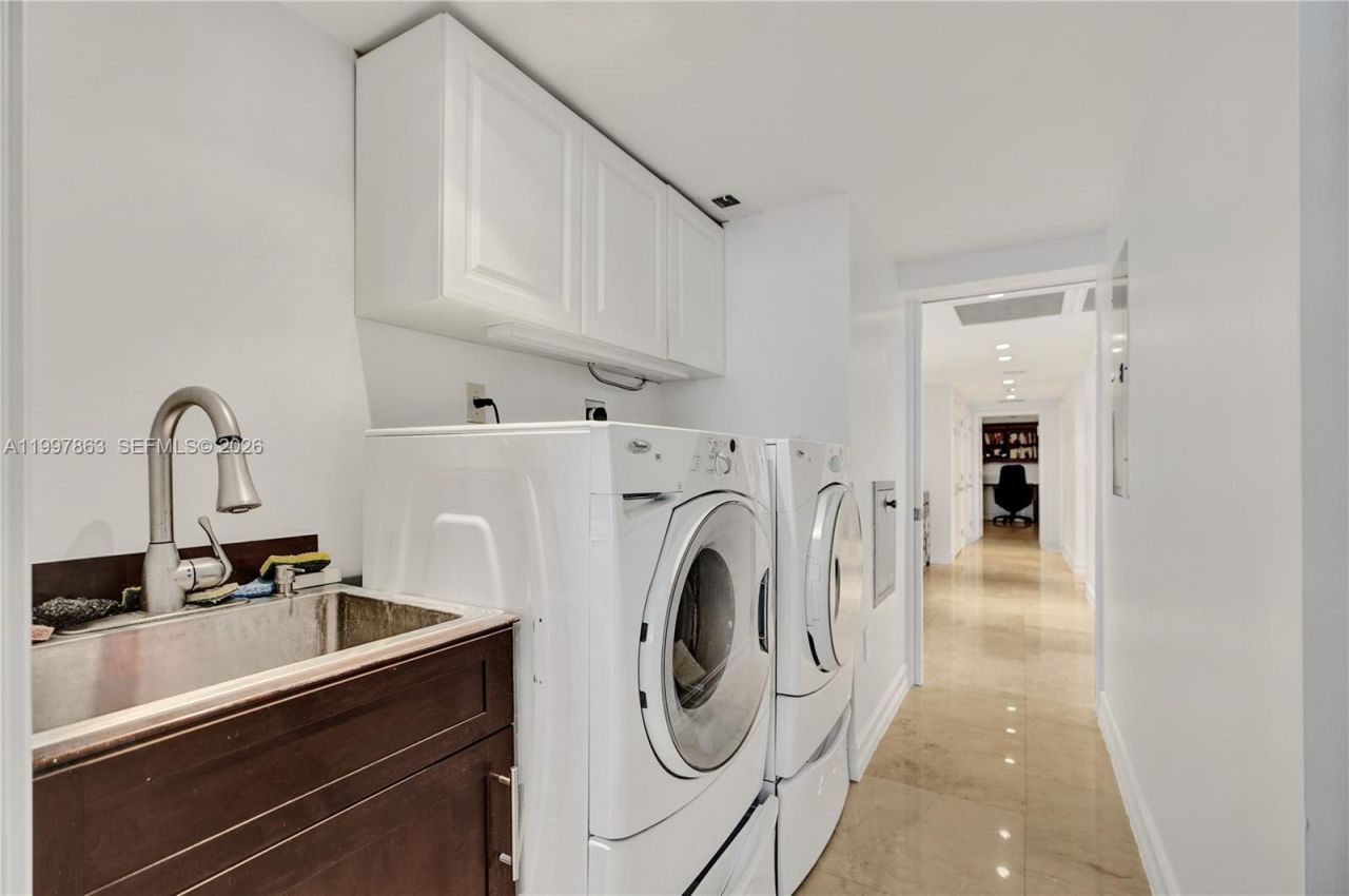 5660 Collins Ave, Unit 20B, Miami Beach, FL 33140 Photo