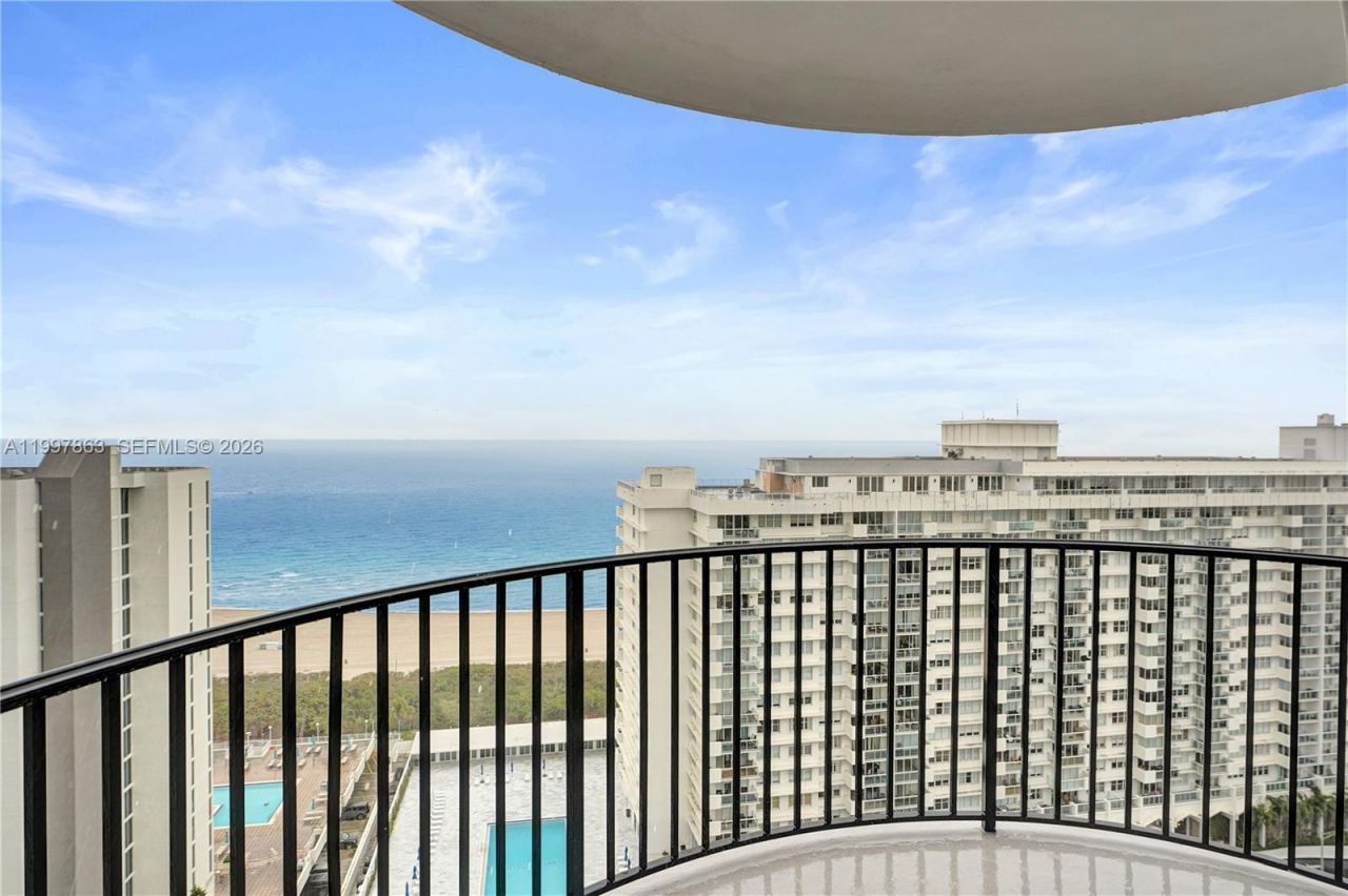 5660 Collins Ave, Unit 20B, Miami Beach, FL 33140 Photo